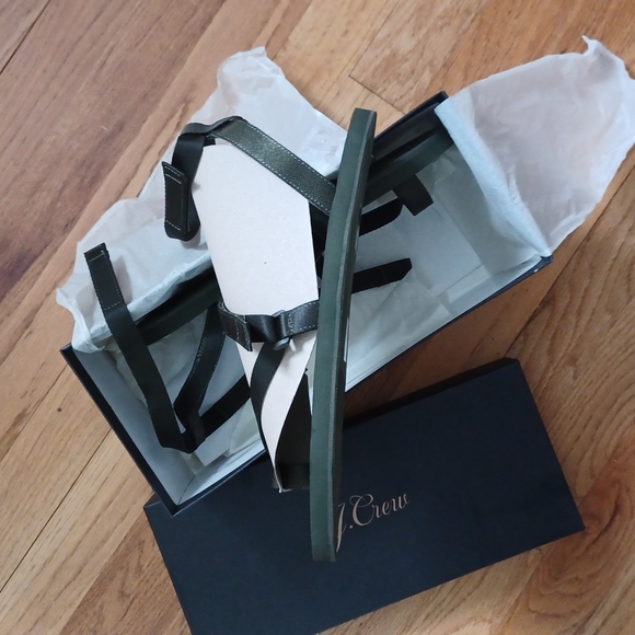 NIB!! J.Crew Sporty Sandal 9.5 - Picture 3 of 6